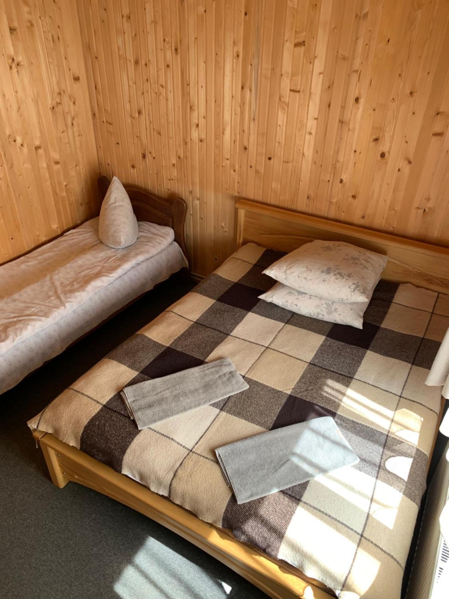 Hotel Novoe Shale Яблоница Экстерьер фото
